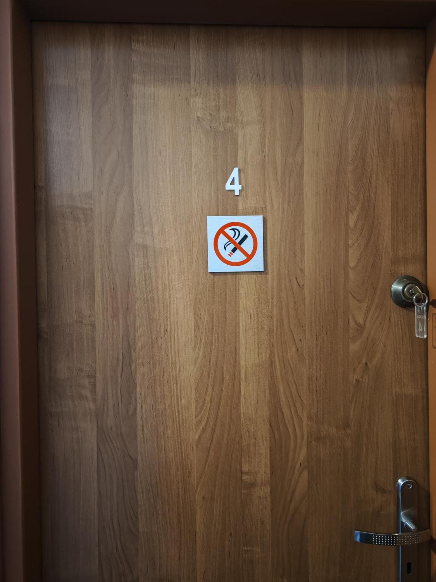 Pokoje Goscinne Sonia Tuszyn Kültér fotó